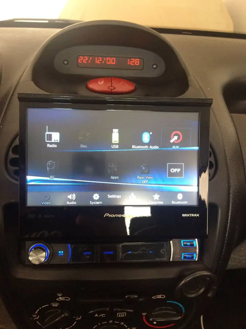 پخش ایندش پایونیر ۷۵۵۰bt چراغ جلو ۲۰۶ لوازم ماشین|قطعات یدکی و لوازم جانبی|کرج, حسن آباد|دیوار