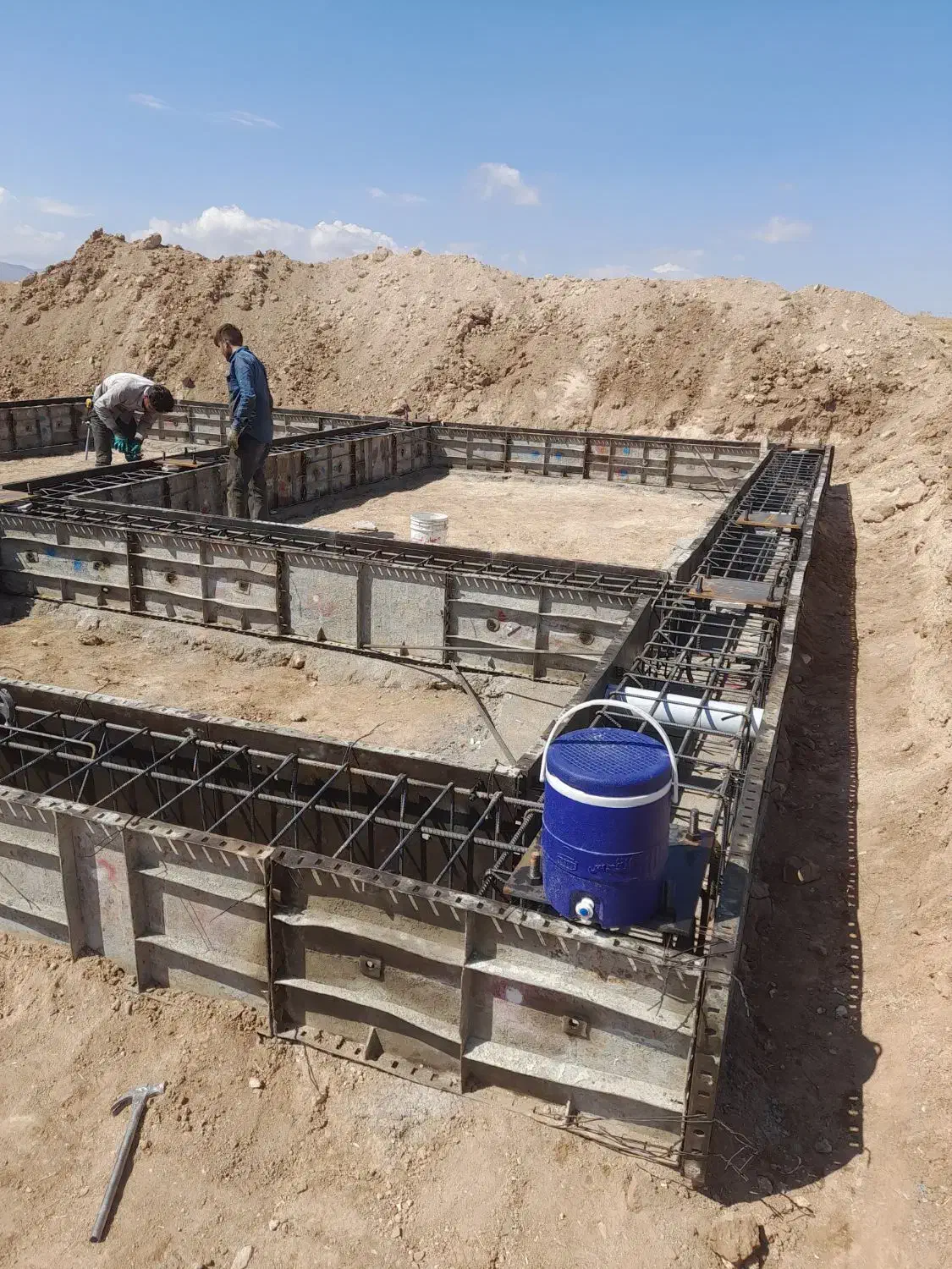 اسکلت فلزی و آرماتور بندی|خدمات پیشه و مهارت|اهر, |دیوار