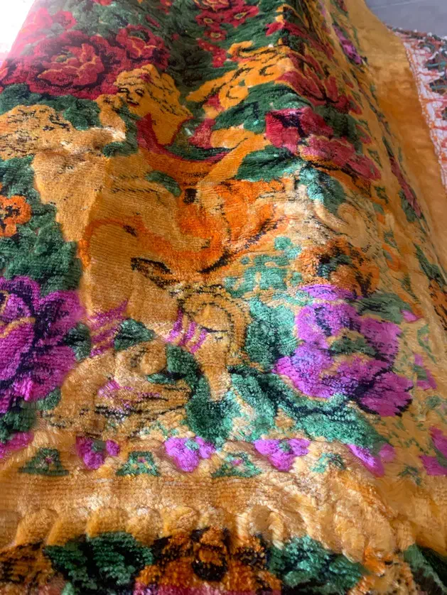 پتوی رومیزی مخمل کویتی|پرده، رانر، رومیزی|اصفهان, جلفا|دیوار