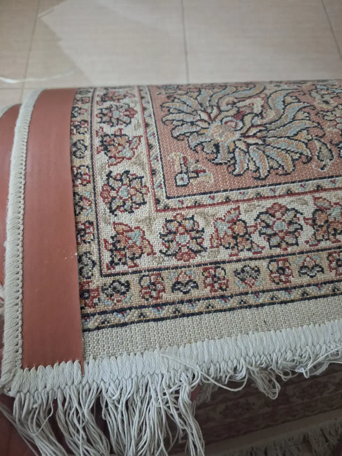 فرش ۱۲ متری افشان ۷۰۰ شانه تراکم ۲۵۵۰|فرش|اصفهان, خانه اصفهان|دیوار