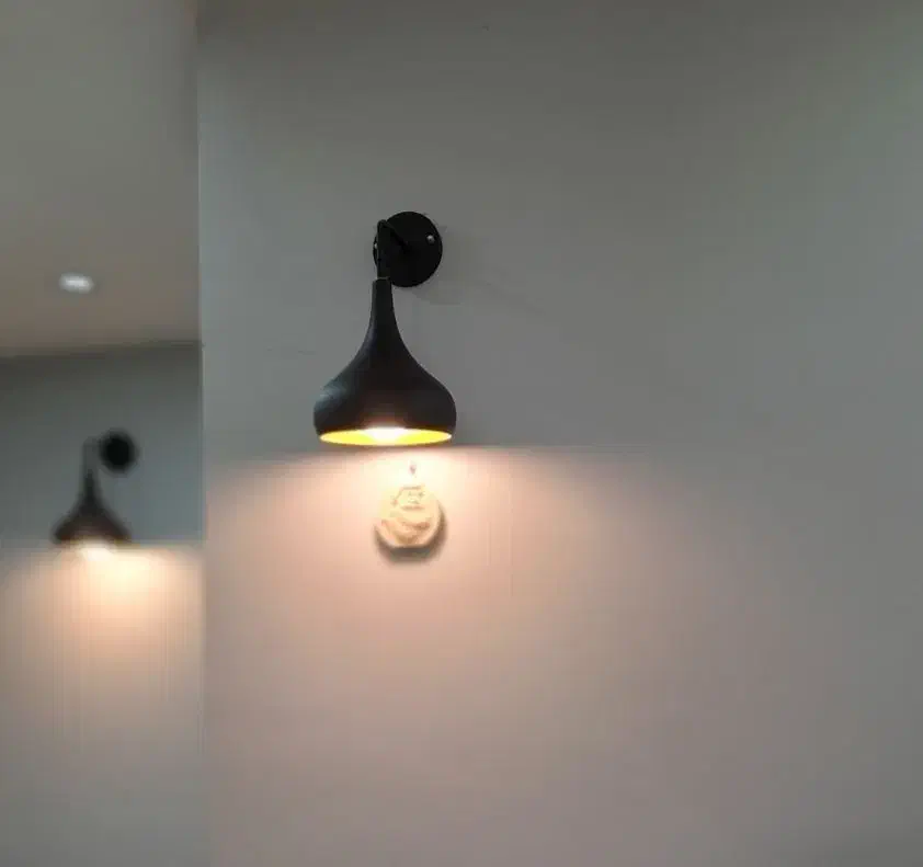 چراغ دیواری وارداتی|لوستر و چراغ آویز|کرج, باغ سیب|دیوار