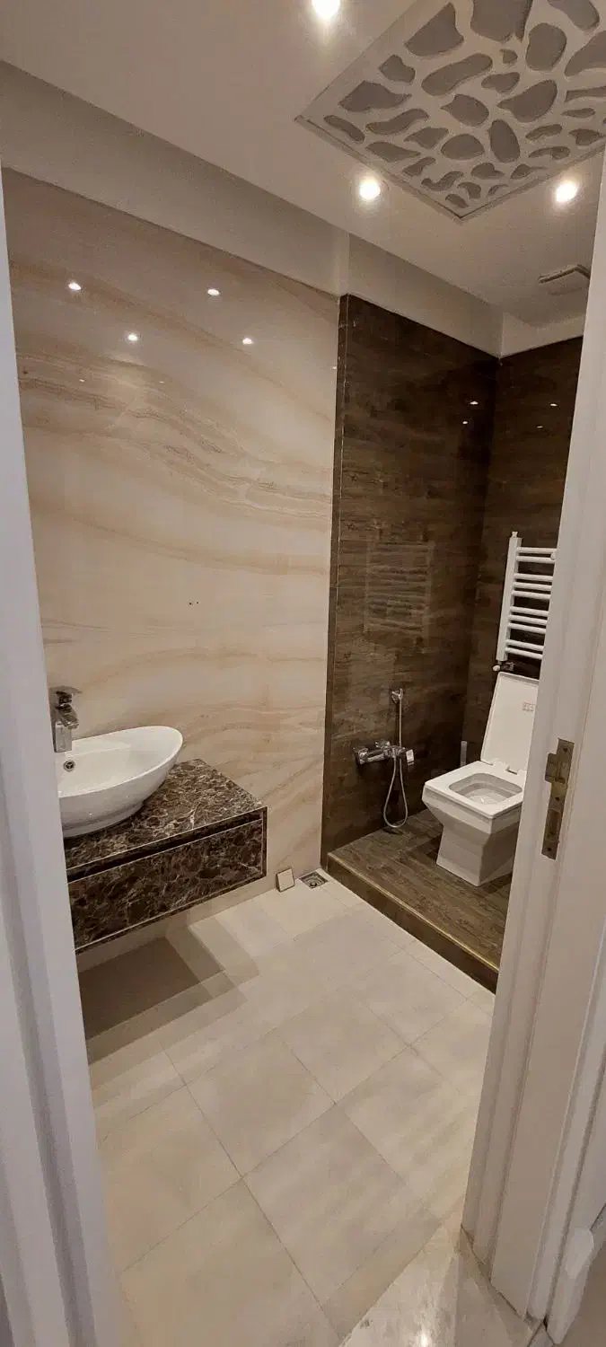 متراژ های مختلف/برج‌های مجلل/امکانات هتلینگ منطقه