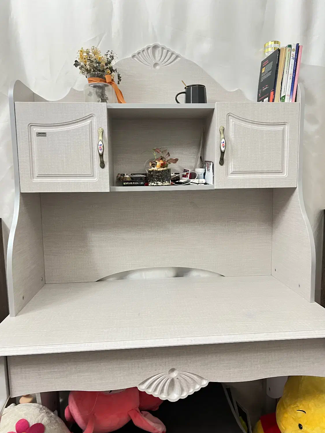 میز تحریر سالم و نو|میز تحریر و کامپیوتر|اصفهان, دستگرده|دیوار