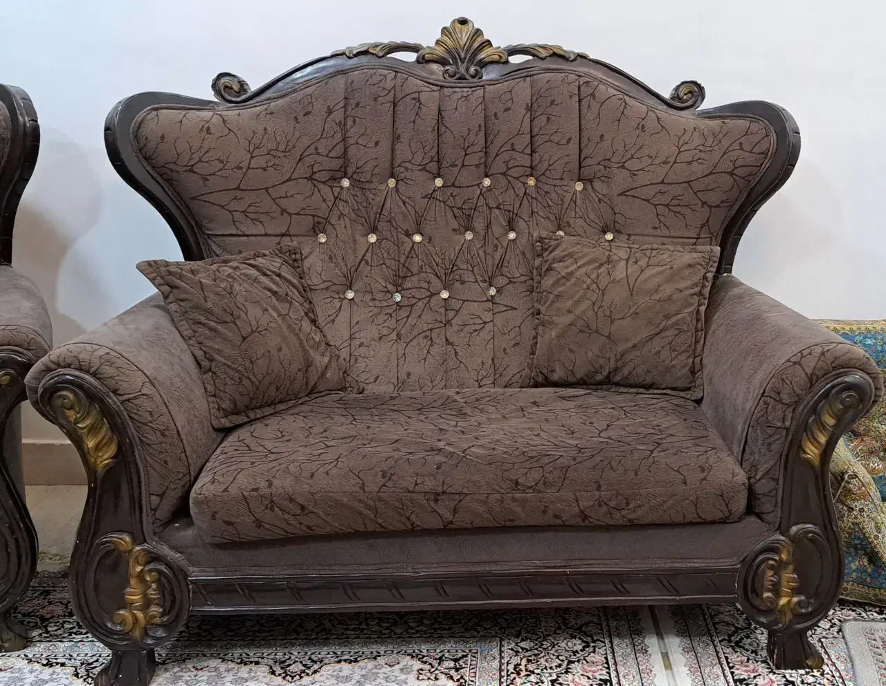 مبلمان ۷ نفره با ویترین و میز جلومبلی ۴ تکه|مبلمان خانگی و میز عسلی|جویبار, |دیوار