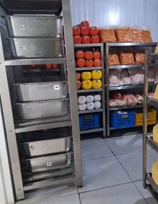 نیروی کار خانم شهیاد|استخدام خدمات فروشگاه و رستوران|کرمانشاه, |دیوار