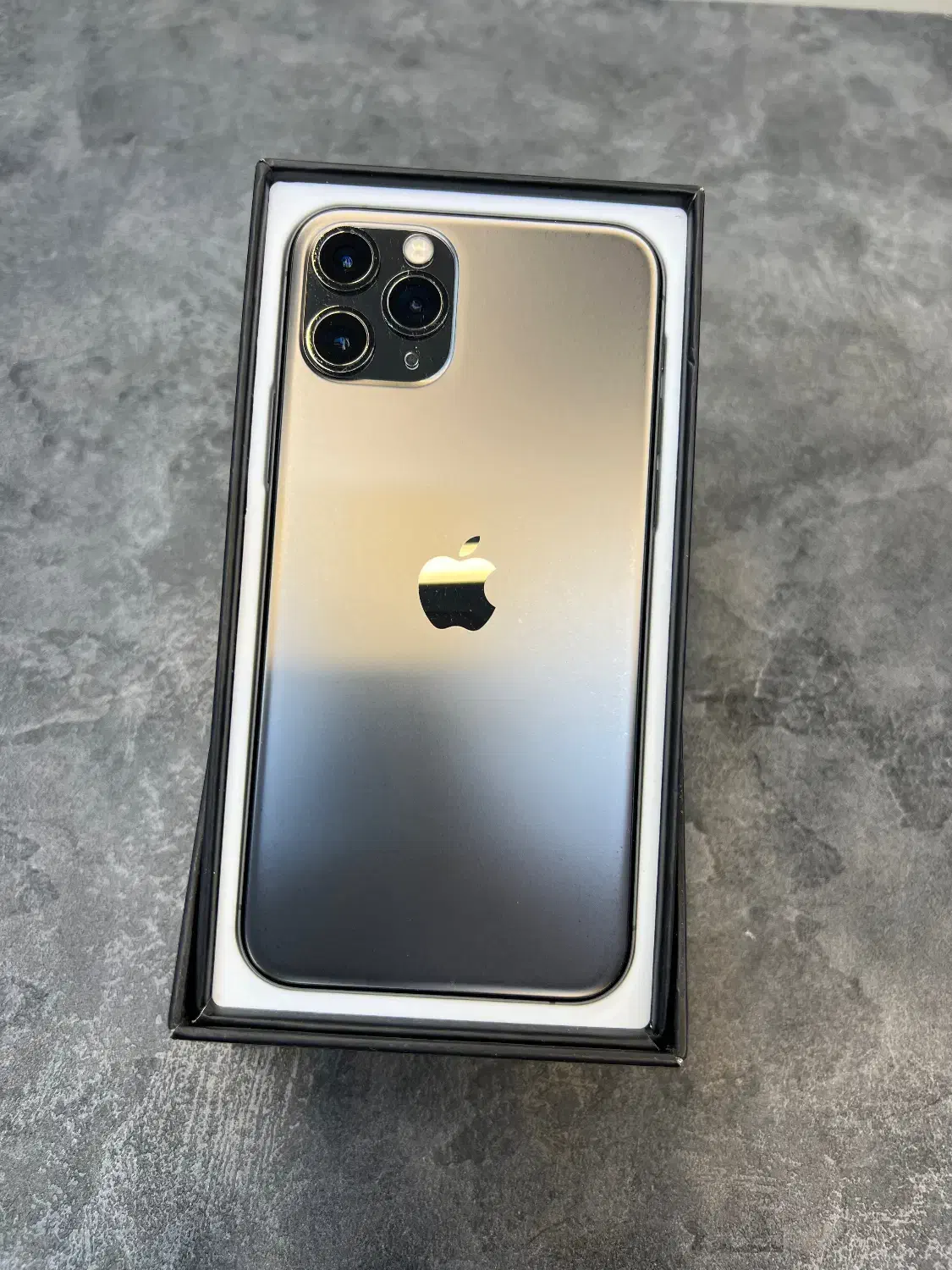iphone 11pro 256gb LLA|موبایل|بندرعباس, |دیوار