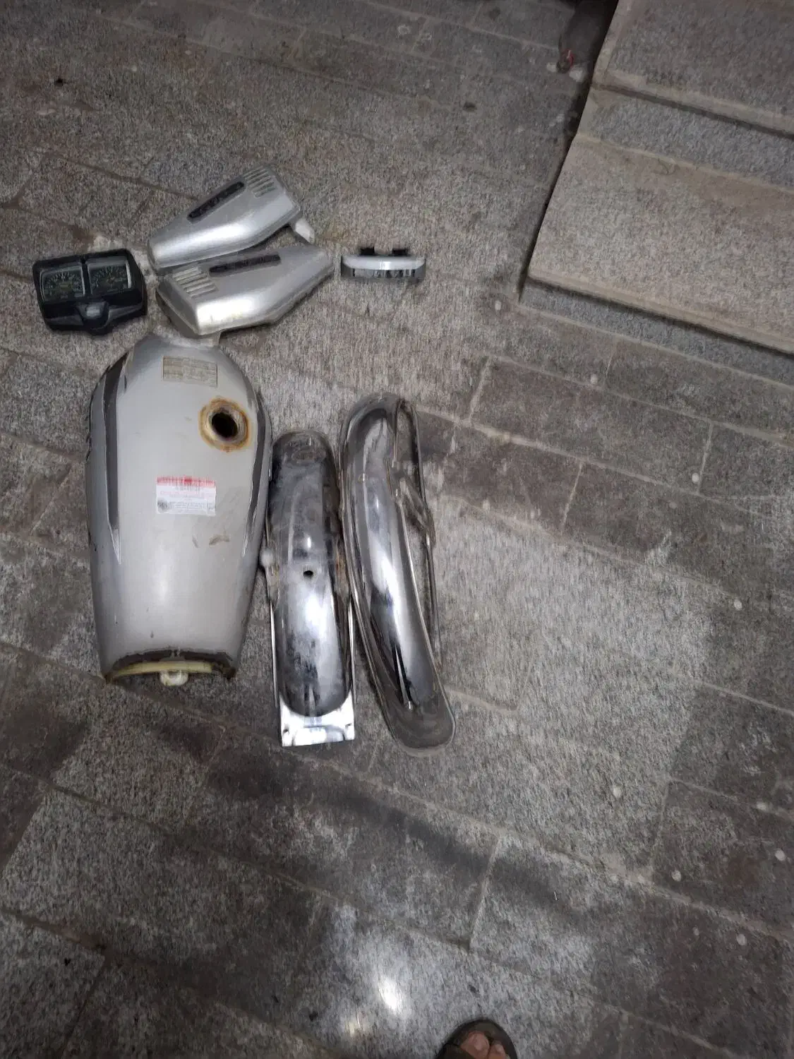 قطعات موتور|قطعات یدکی و لوازم جانبی|مشهد, شهرک مهرگان|دیوار