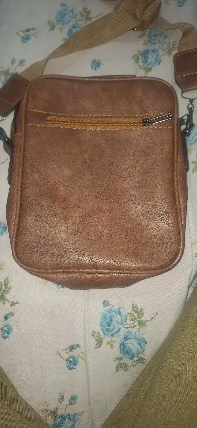 کیف جرم|کیف، کفش، کمربند|شیراز, شهرک مخابرات|دیوار