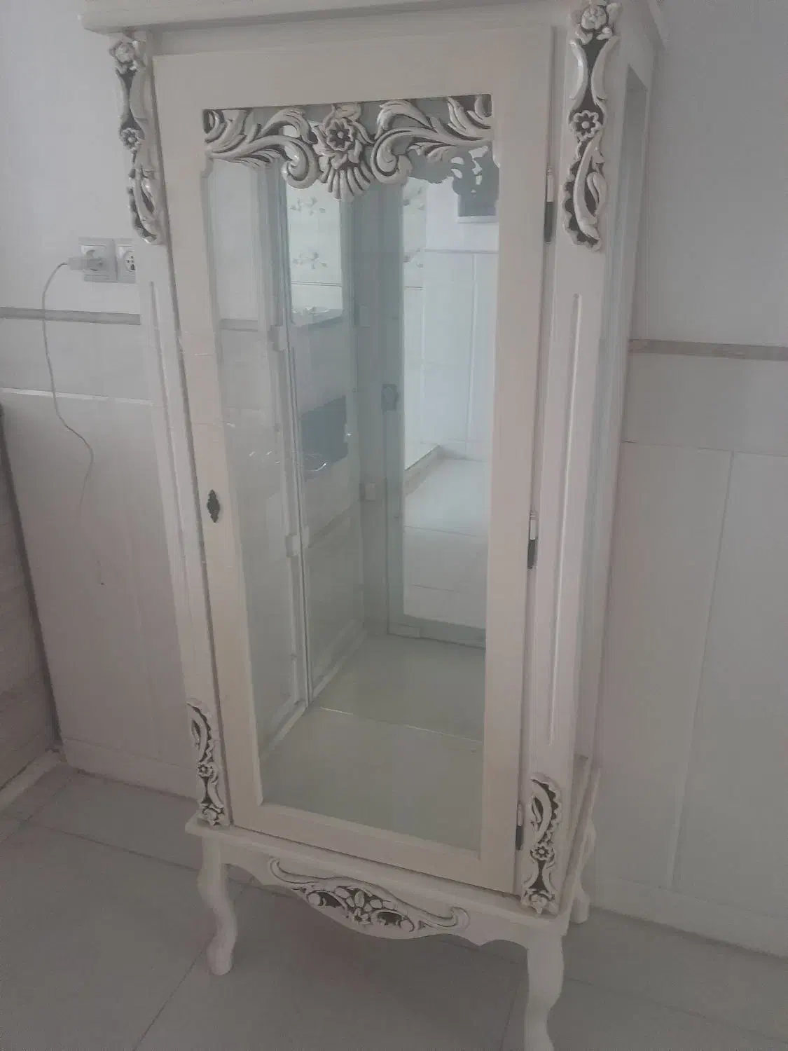 بوفه|بوفه، ویترین، کنسول|قم, قلعه کامکار|دیوار