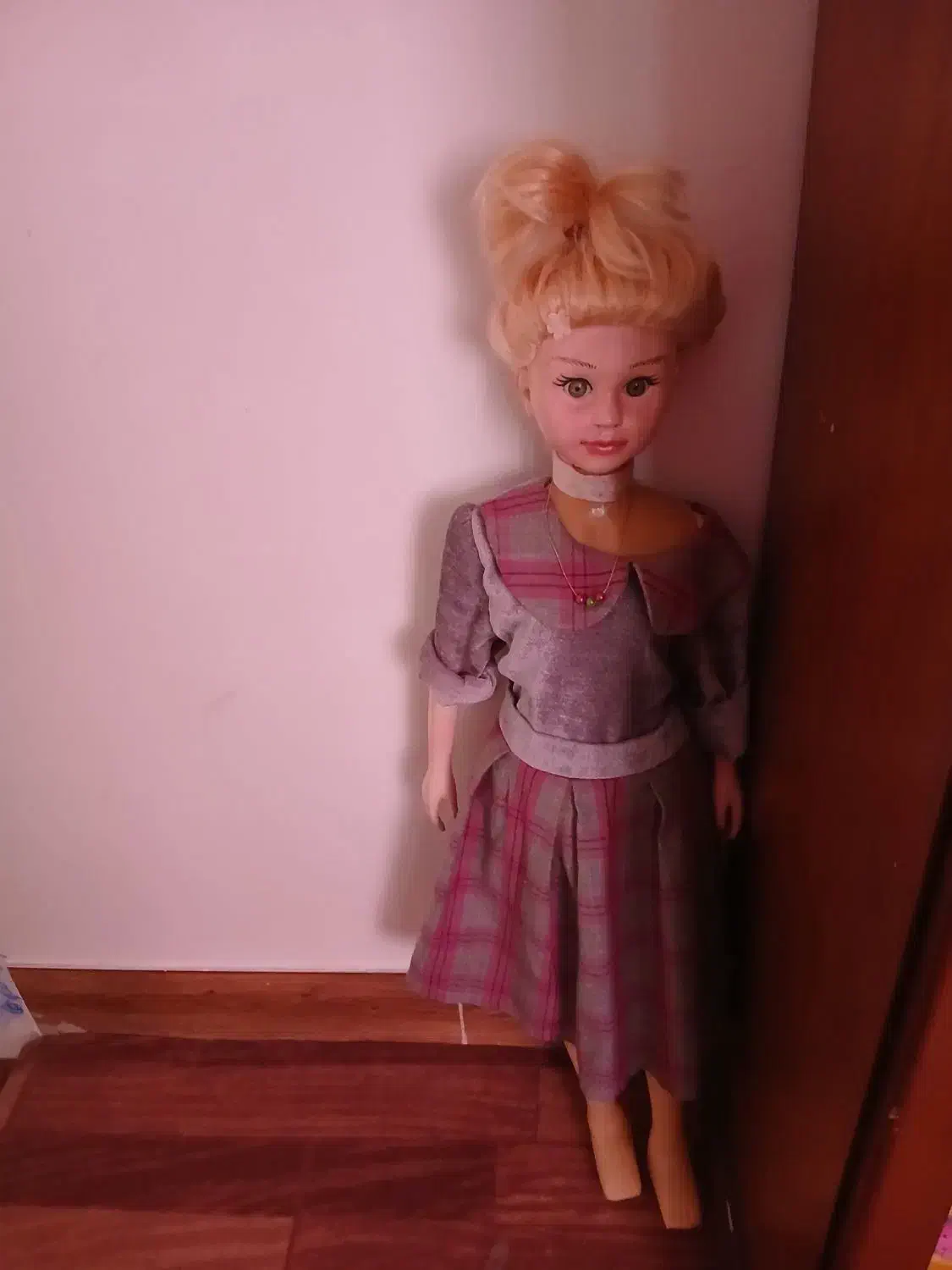 اسباب بازی|اسباب‌بازی بچه|رشت, نخودچر|دیوار