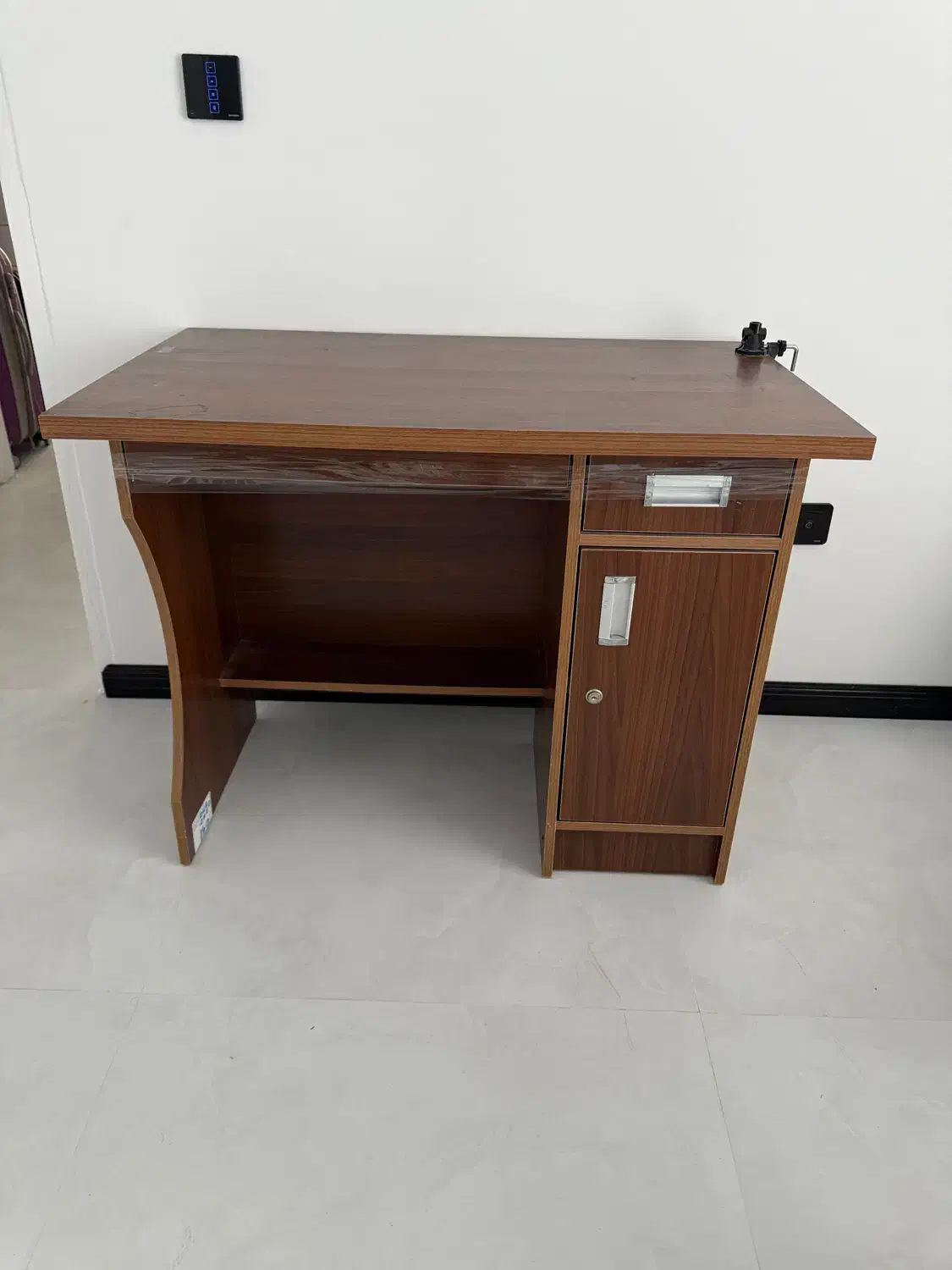 میز کامپوتر و تحریر|میز تحریر و کامپیوتر|مشهد, الهیه|دیوار