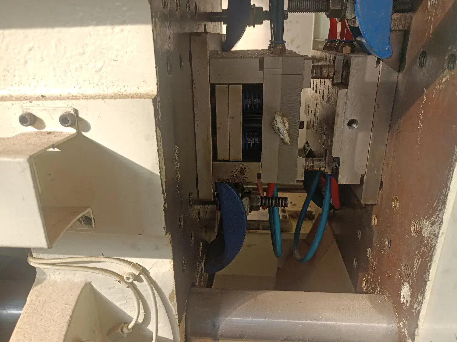 دستگاه تزریق پلاستیک L Kساخت چین|ماشینآلات صنعتی|پاکدشت, خاتون آباد|دیوار