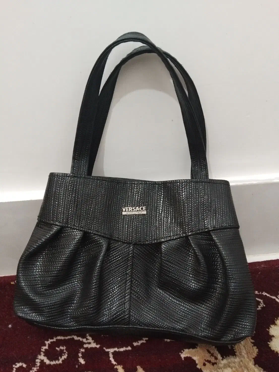 کیف|کیف، کفش، کمربند|کاشمر, |دیوار