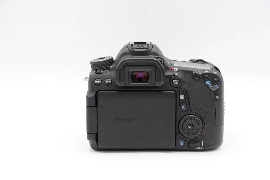 CANON 70D  با لنز 18/55|دوربین عکاسی و فیلم‌برداری|تهران, شیخ هادی|دیوار