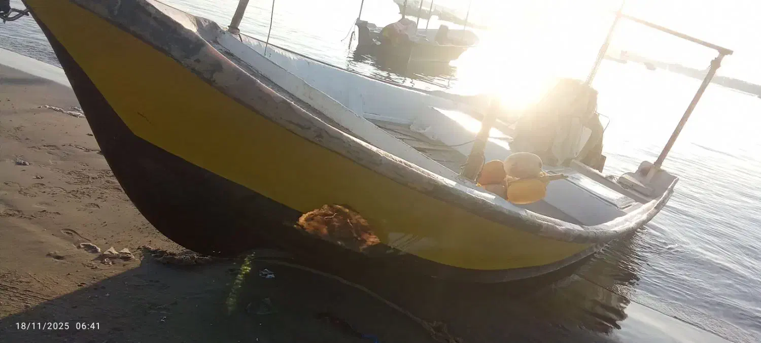 قایق85 یاماهاباتشت 23فوت|قایق و سایر وسایل نقلیه|جاسک, |دیوار