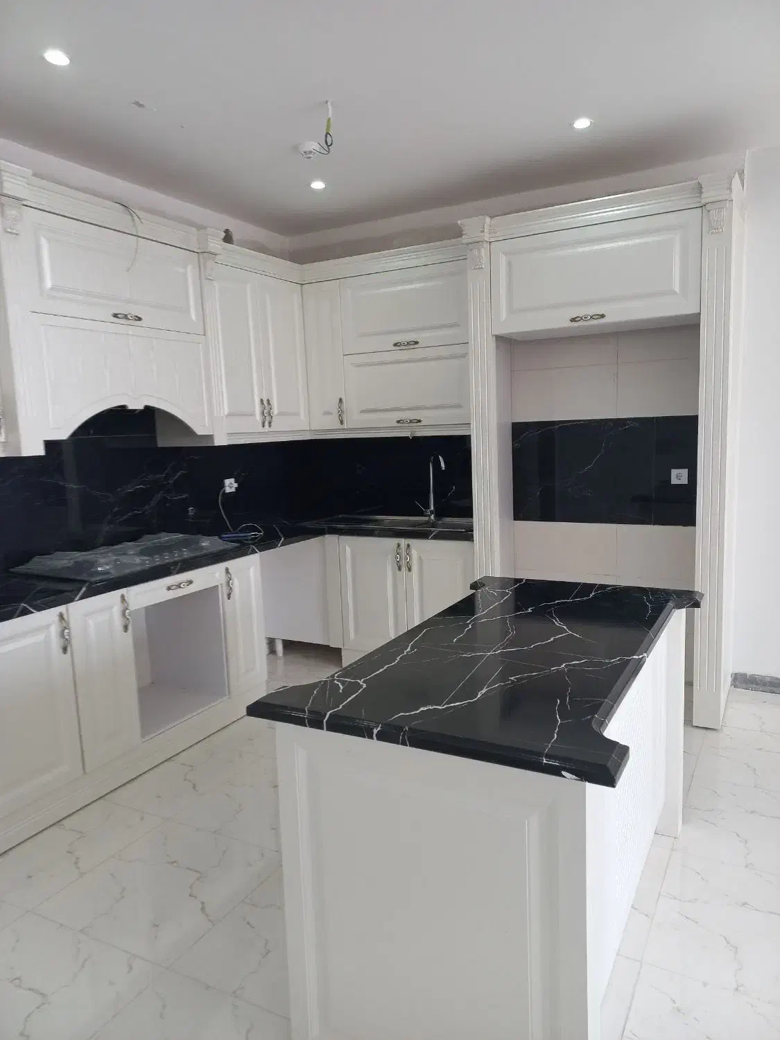 رهن آپارتمان برج دانیال|اجارهٔ آپارتمان|هشتگرد, شهرک گلها|دیوار