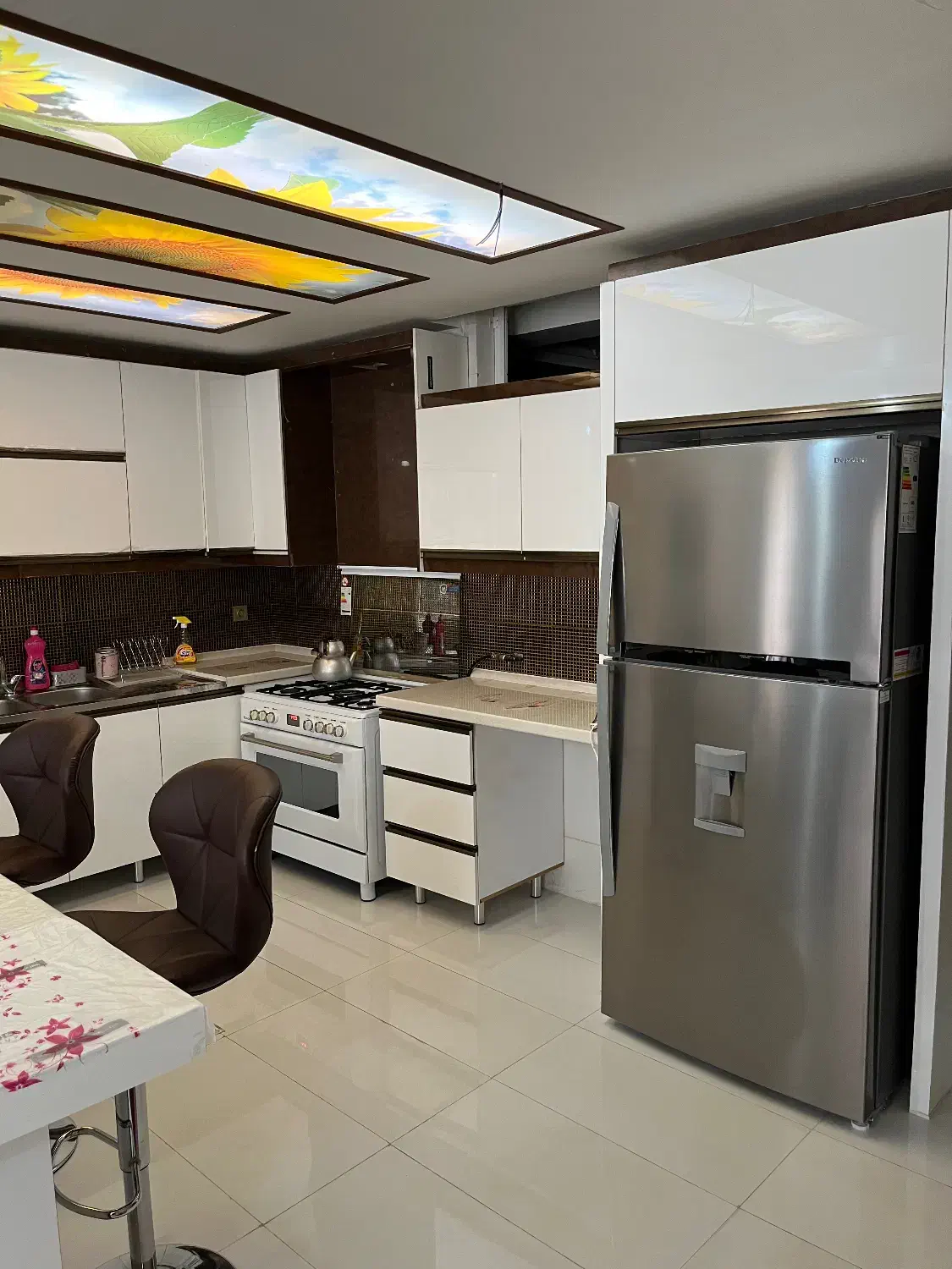 اجاره سوییت اپارتمان مبله ۳۳پل باپارکینگ مرکزشهر|اجارهٔ کوتاه‌مدت آپارتمان و سوئیت|اصفهان, جلفا|دیوار