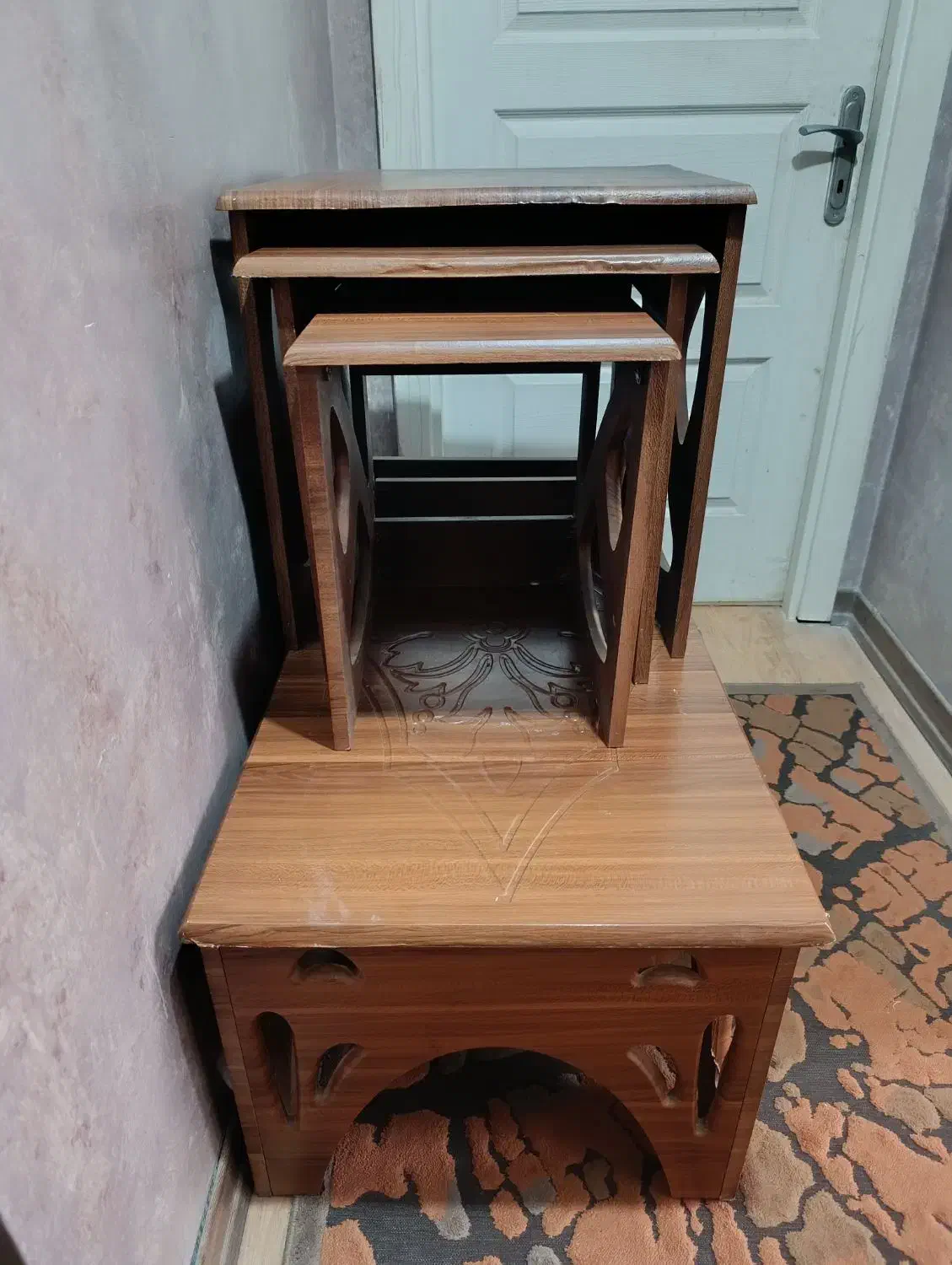 جلومبلی و عسلی|مبلمان خانگی و میز عسلی|پرند, فاز ۵|دیوار