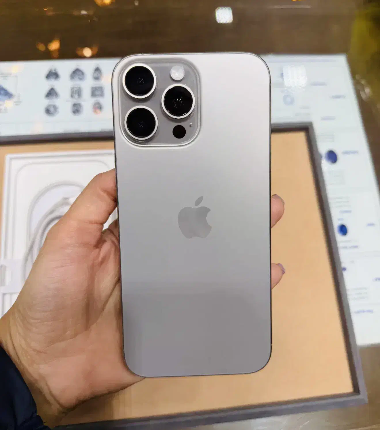 ایفون 16pro max 256|موبایل|کرج, عظیمیه|دیوار