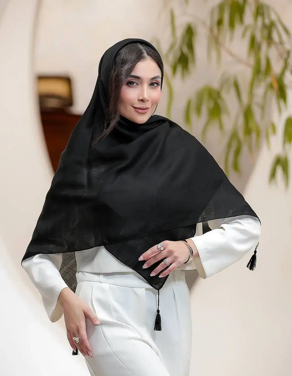 روسری نخی منگولهدار ژیوان|لباس|زرقان, |دیوار