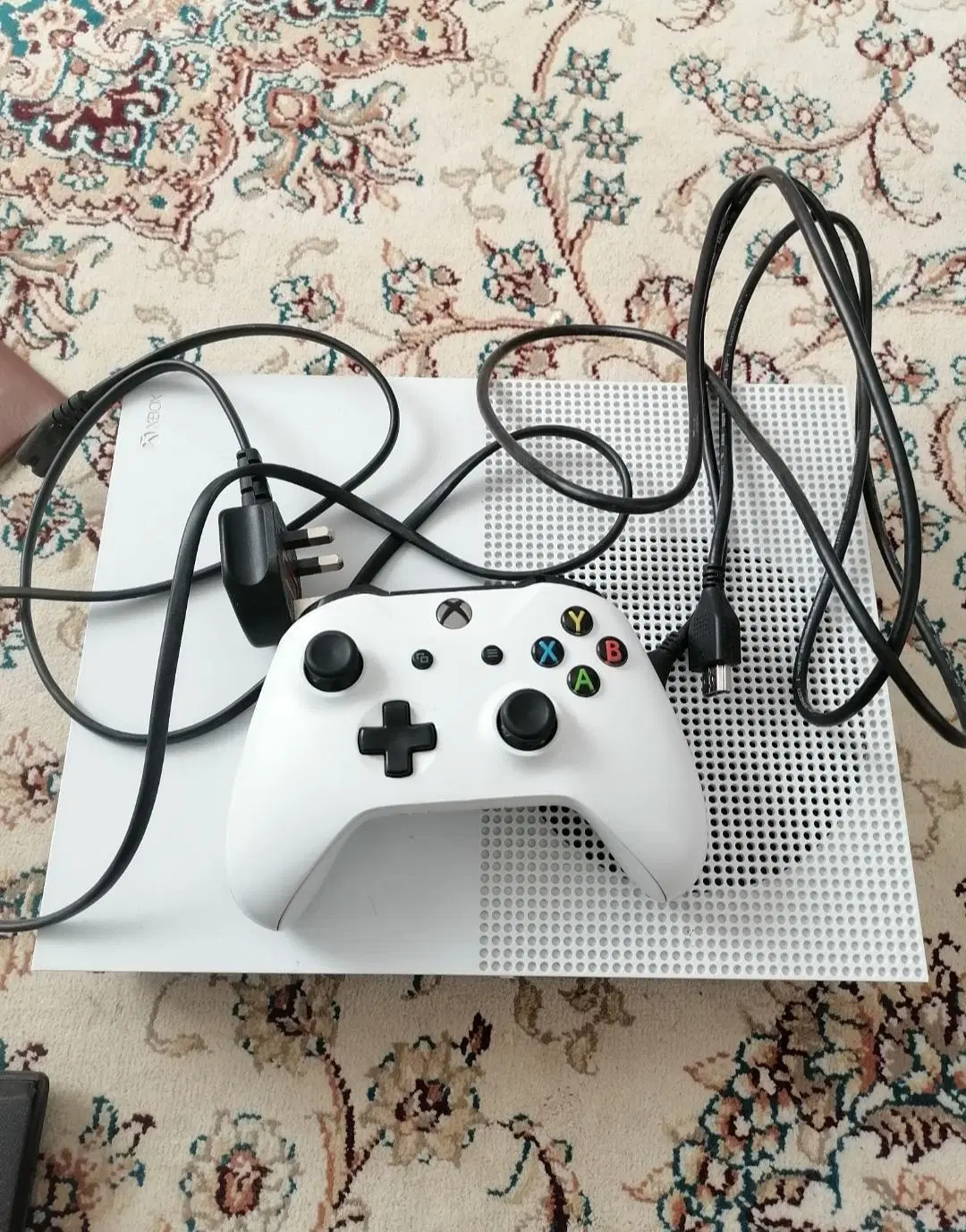 Xbox one s 1TB|کنسول، بازی ویدئویی و آنلاین|پارس‌آباد, |دیوار