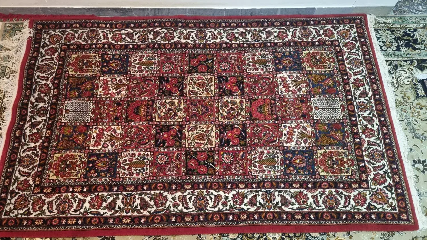 فروش دستباف|فرش|شهرکرد, |دیوار