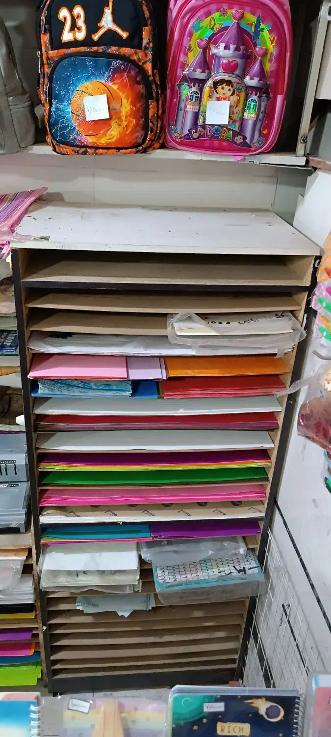 استند مقوا و مداد|فروشگاه و مغازه|نسیم‌شهر, |دیوار