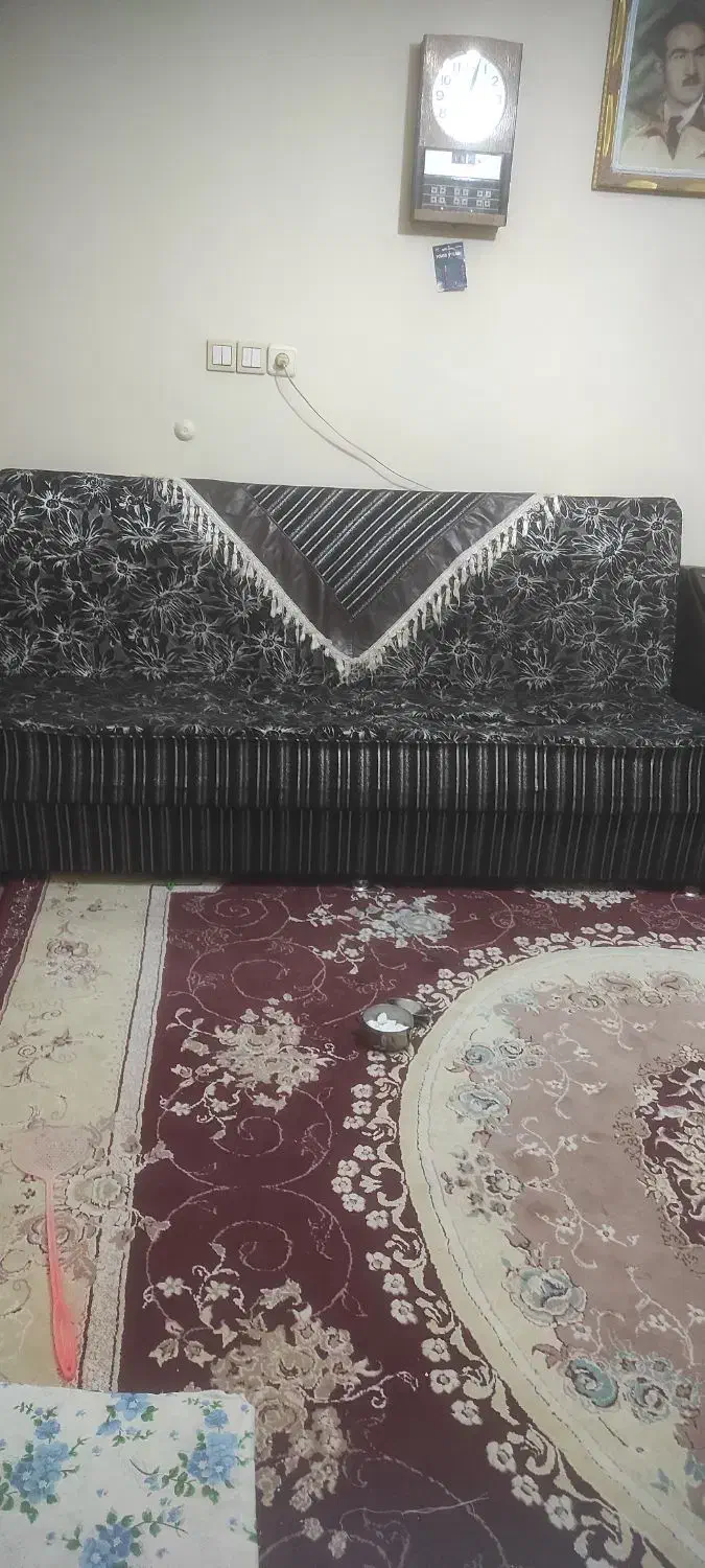 مبل تخت تاشو راحتی|مبلمان خانگی و میز عسلی|تبریز, |دیوار