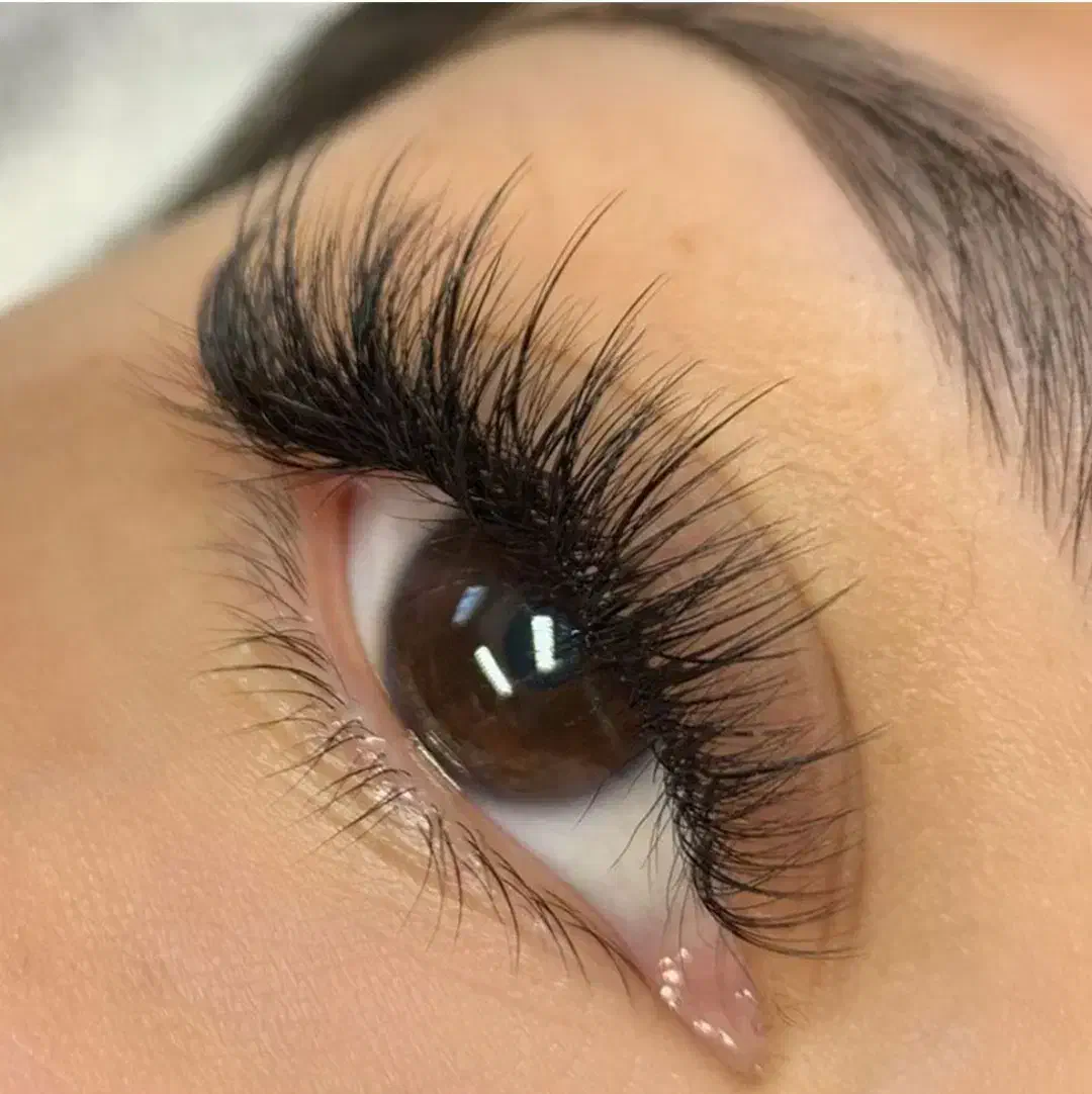 کاشت مژه آموزش مژه|خدمات آرایشگری و زیبایی|خرمآباد, |دیوار