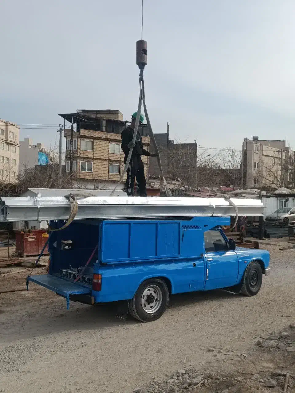 نیسان بار آهن کش با سیم بکسل 4 عدد تیرچه ورق لوله|خدمات حمل و نقل|مشهد, توس (بلوار توس)|دیوار