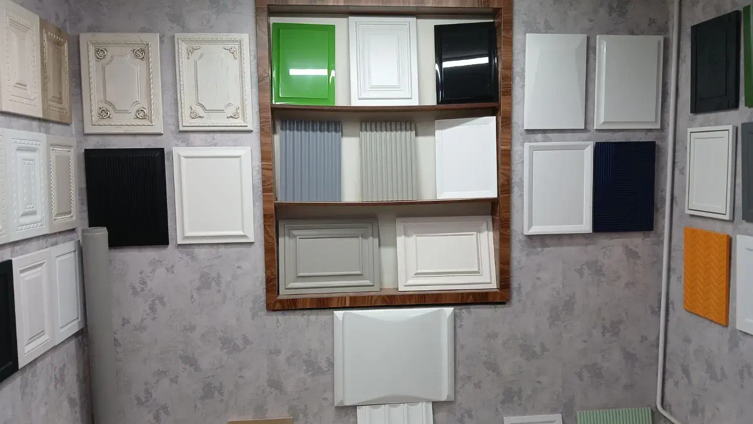 رنگ کار ماهر درب کابینت پلی ارتان|استخدام صنعتی، فنی، مهندسی|چهاردانگه (تهران), |دیوار