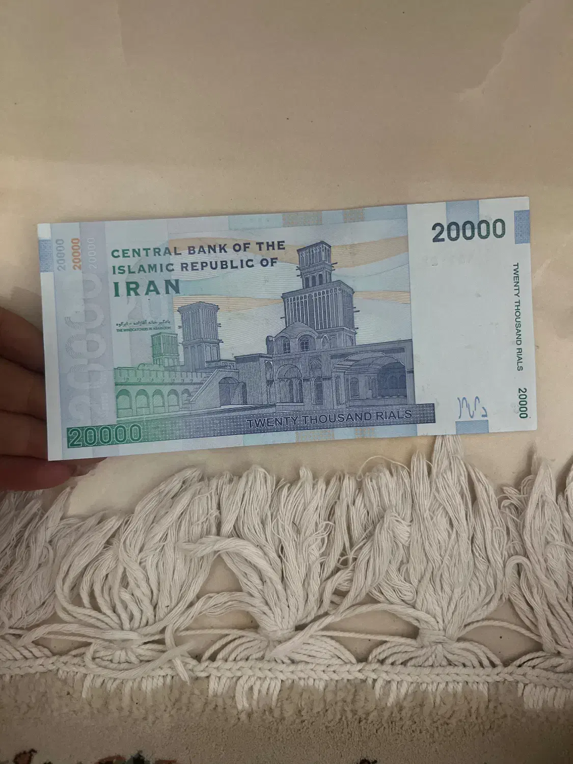 تعداد ۷۰۰برگ دو هزار تومنی نو|کلکسیون سکه، تمبر، اسکناس|ورامین, ورامین|دیوار