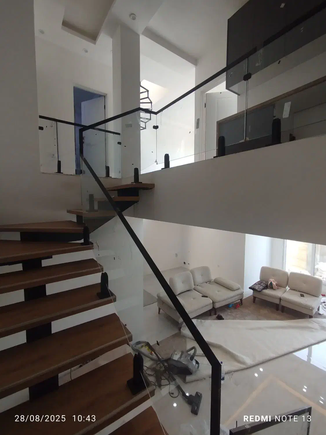 نرده شیشه‌ای و نرده استیل|خدمات پیشه و مهارت|بابلسر, |دیوار