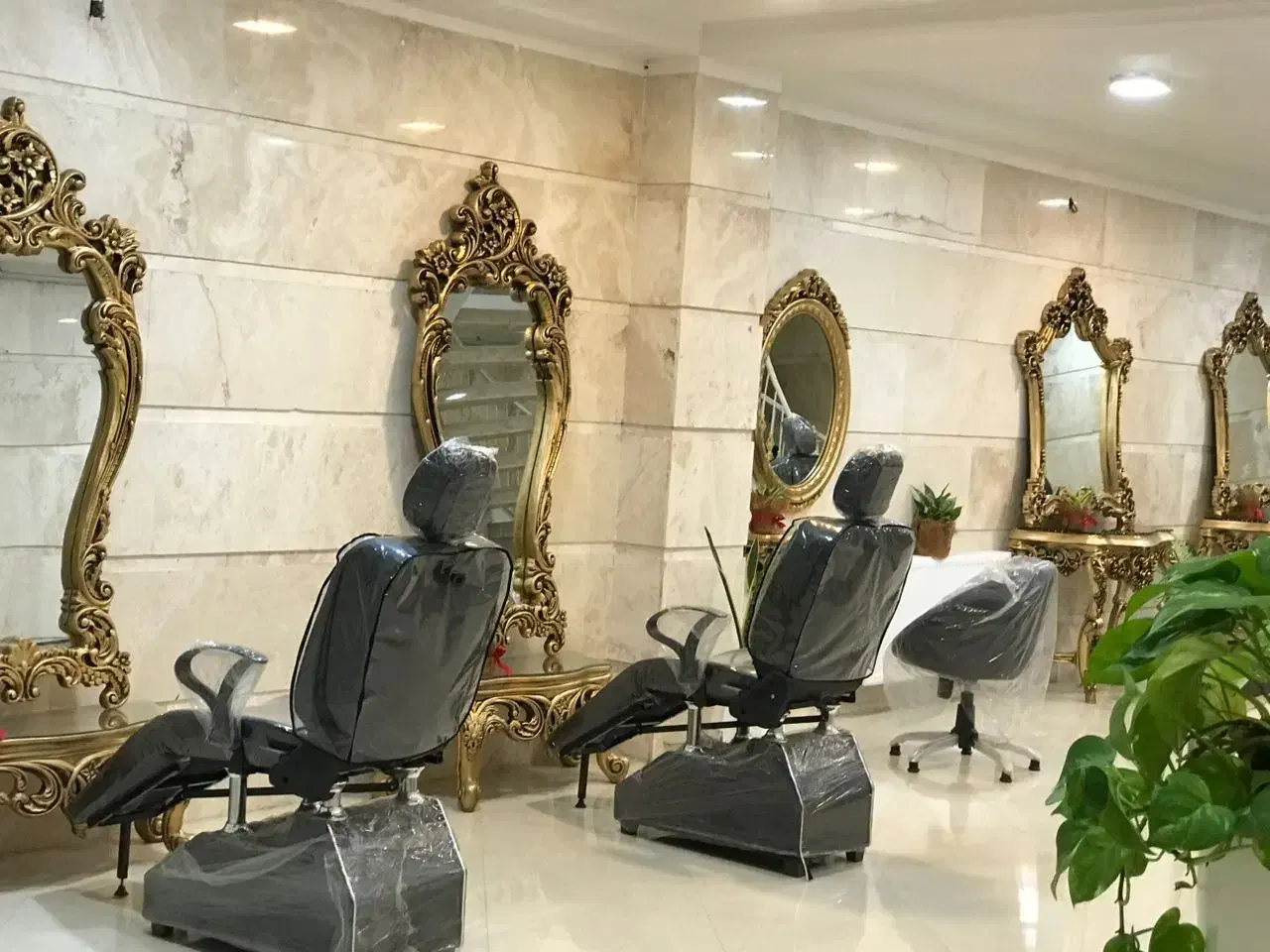 فروش کلیه لوازم ارایشگاه|آرایشگاه و سالن‌های زیبایی|علی‌آباد کتول, |دیوار