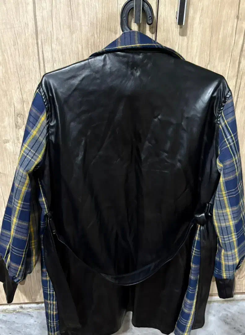 کت پشمی چهارخونه شیک پاییزه و زمستونه|لباس|پیر بکران, |دیوار