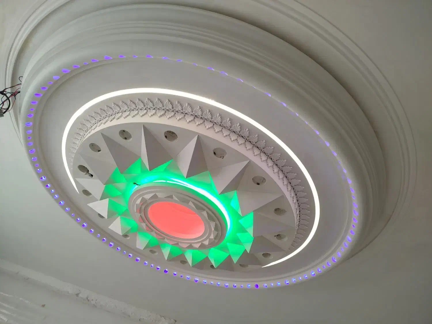 سفید کاری و ابزار تخصصی .|خدمات پیشه و مهارت|بیجار, |دیوار