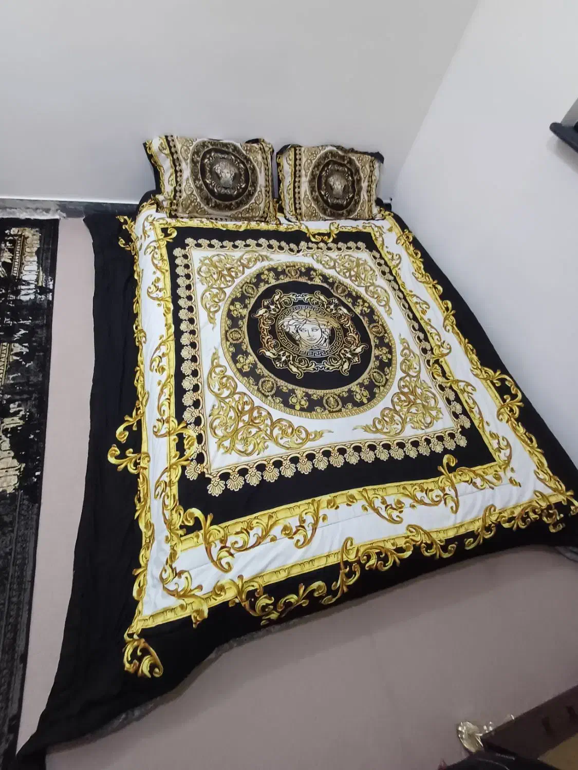 ست ۵ تیکه تخت خواب ورساچه ۲ نفره|رختخواب، بالش، پتو|نظرآباد, شهرک آزادگان|دیوار