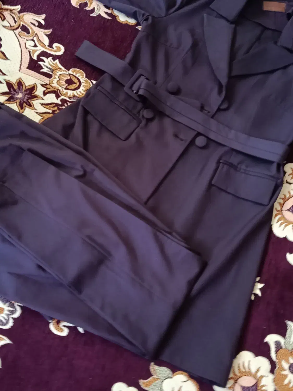 لباس|لباس|اهر, |دیوار