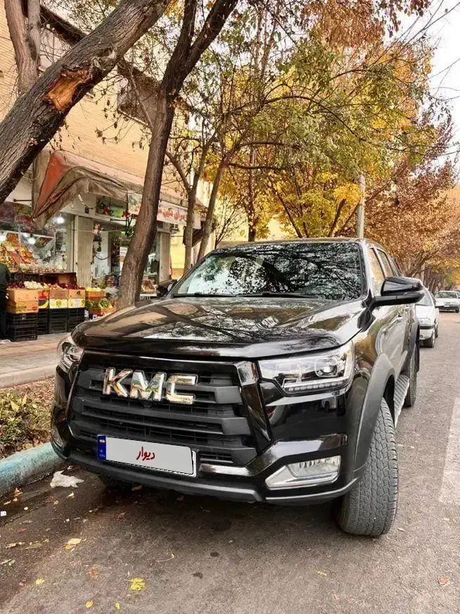 کی ام سی بسیار تمیز آفرود نرفته|خودرو سواری و وانت|اصفهان, خانه اصفهان|دیوار