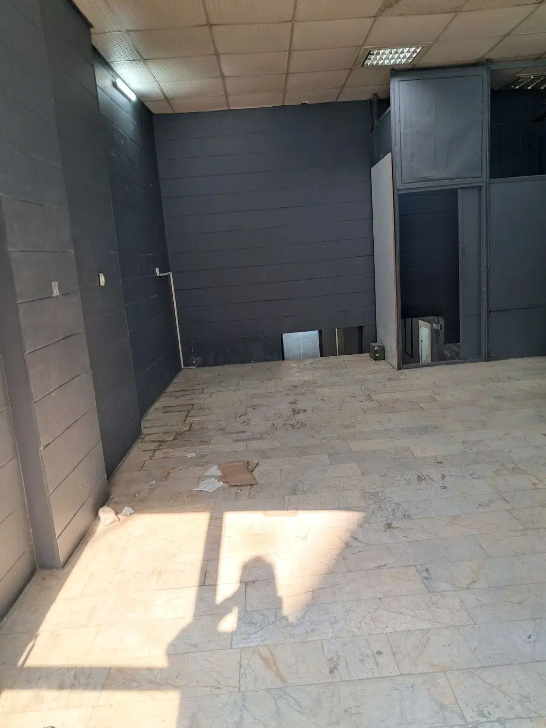 دو دهنه مغازه ۶۰ متری بابرق سه با سرویس بهداشتی|اجارهٔ مغازه و غرفه|تهران, امام زاده عبدالله|دیوار