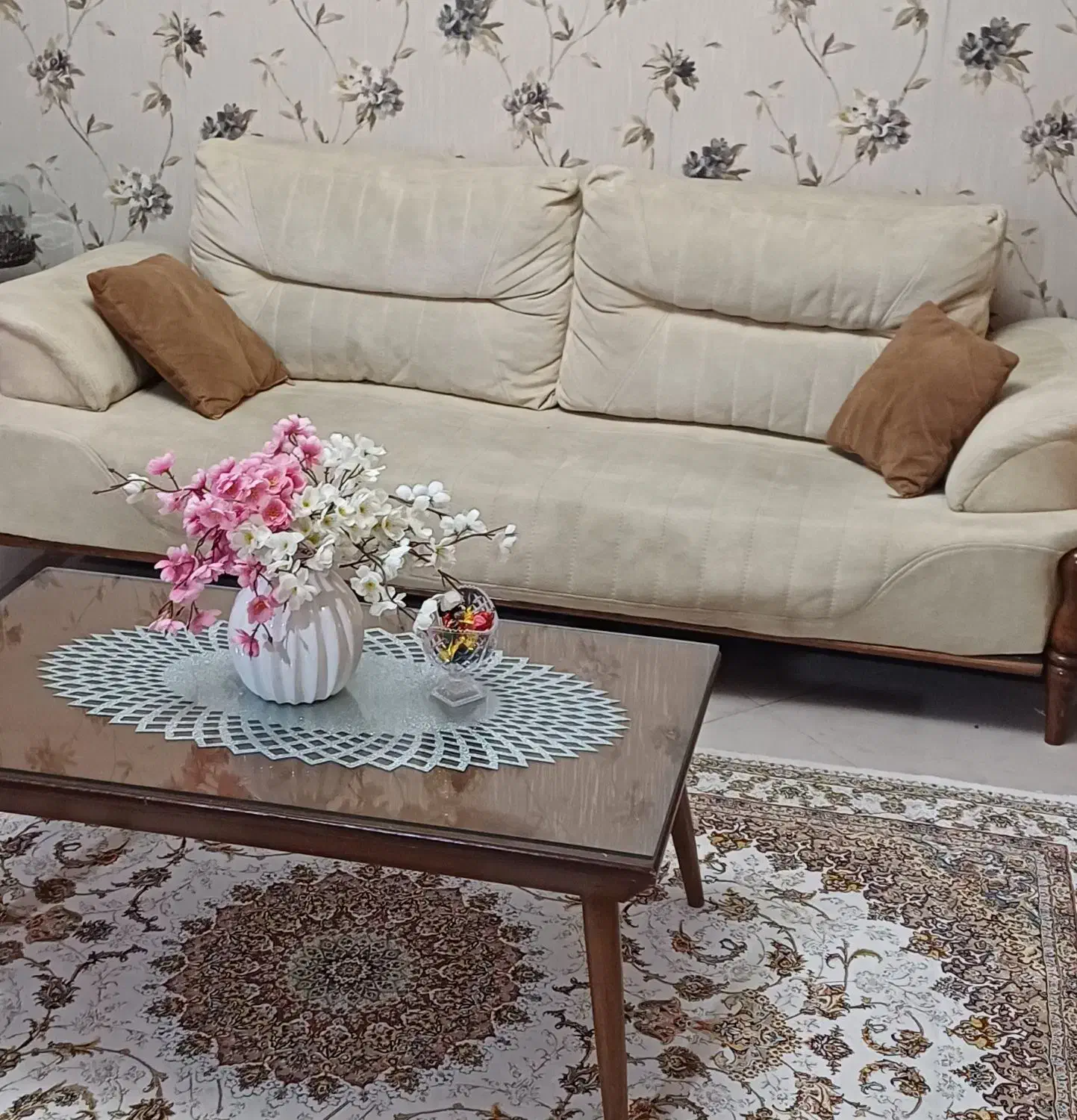 مبل راحتی|مبلمان خانگی و میز عسلی|کرج, فاز ۳ مهرشهر|دیوار