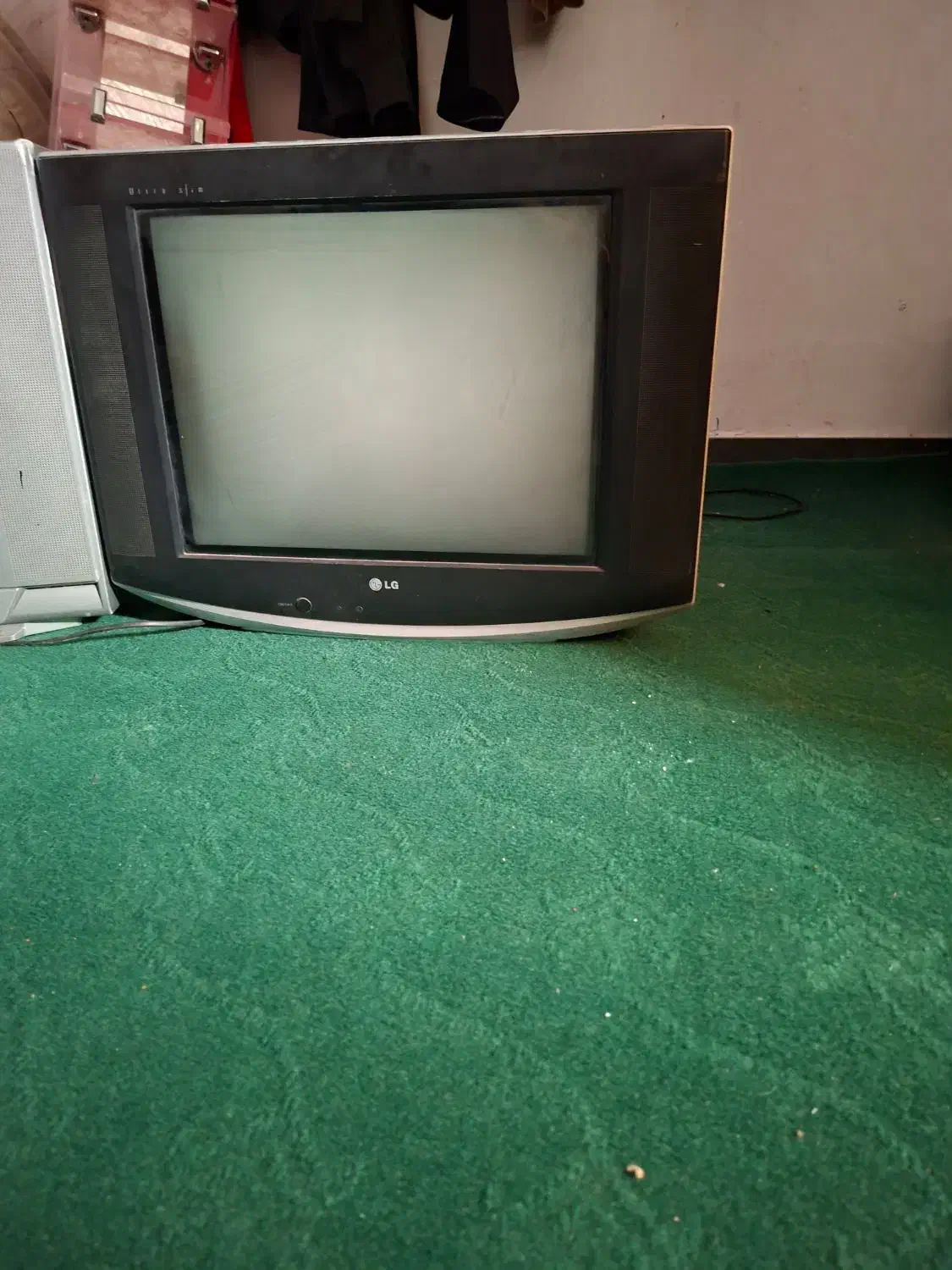 تلویزیون|تلویزیون و پروژکتور|یاسوج, |دیوار