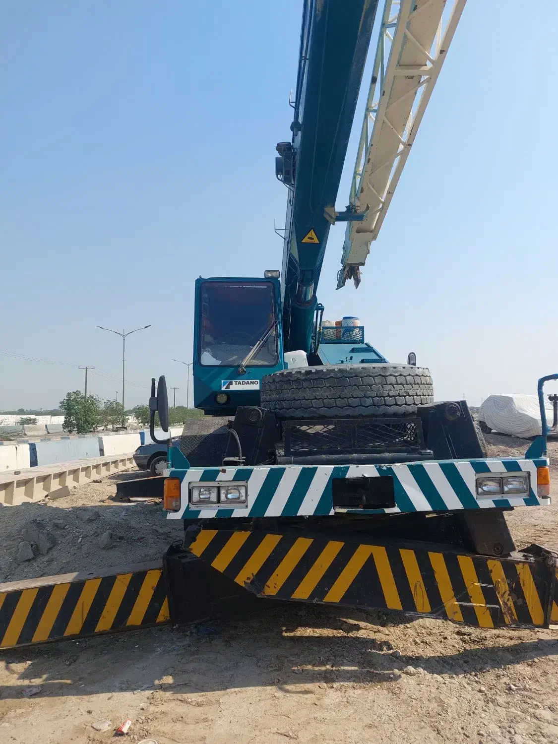 جرثقیل 25تن کارگاهی|خودرو سنگین|بندر ماهشهر, |دیوار