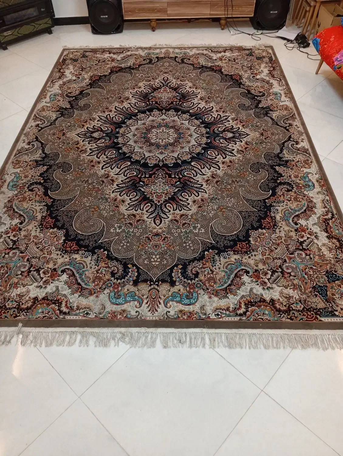 فرش ۹متری ۷۰۰شانه|فرش|شفت, |دیوار