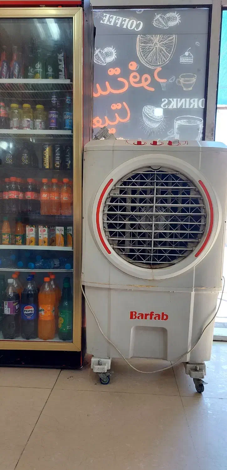 واگذاری کافه فست فود با تمام تجهیزات|اجارهٔ مغازه و غرفه|فسا, |دیوار