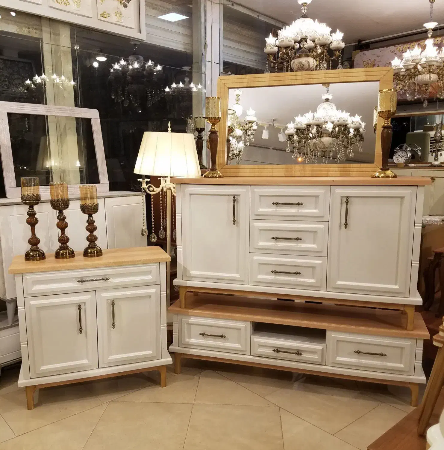 قسطی میفروشم|مبلمان خانگی و میز عسلی|کوهدشت, |دیوار