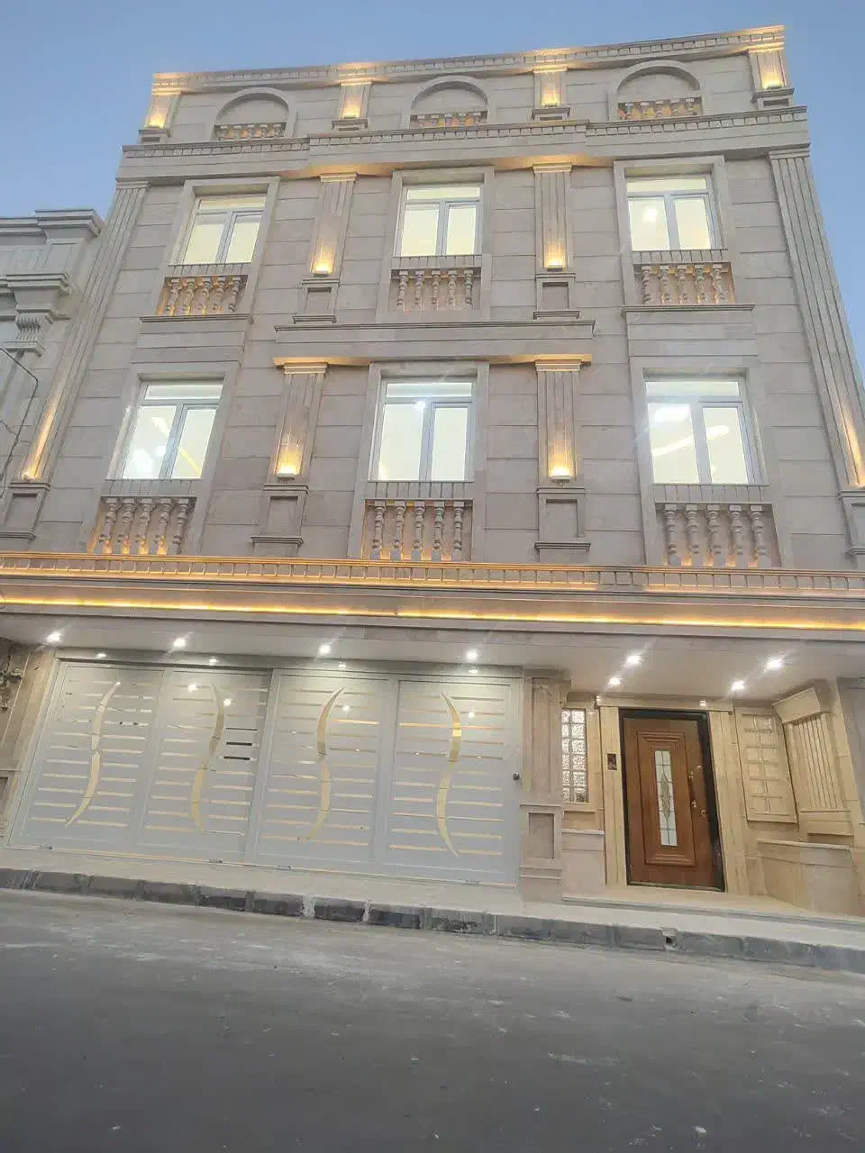 منزل مسکونی بلوار مدرس|فروش خانه و ویلا|یزد, |دیوار