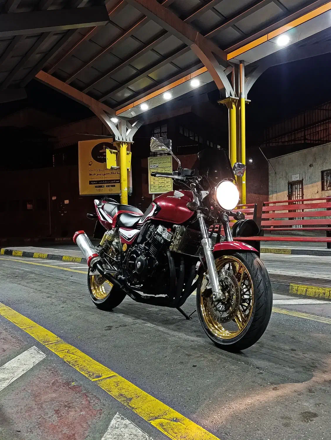 CB 400|موتورسیکلت|تهران, تهرانپارس غربی|دیوار