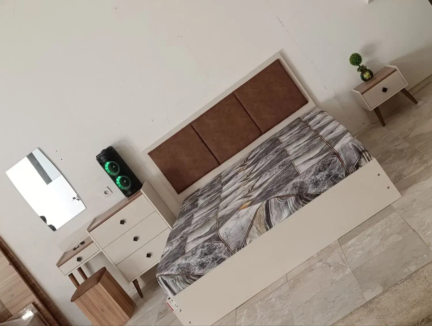 سرویس خواب نو زیر قیمت بازار|تخت و سرویس خواب|همدان, |دیوار