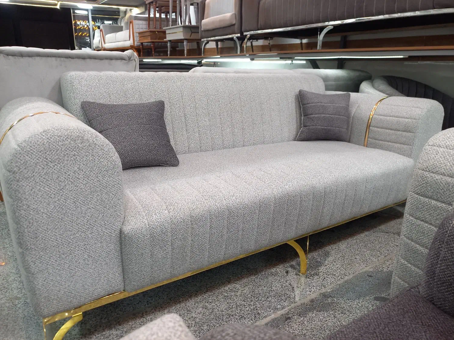 مبل راحتی پارچه تدی|مبلمان خانگی و میز عسلی|خمینی‌شهر, |دیوار